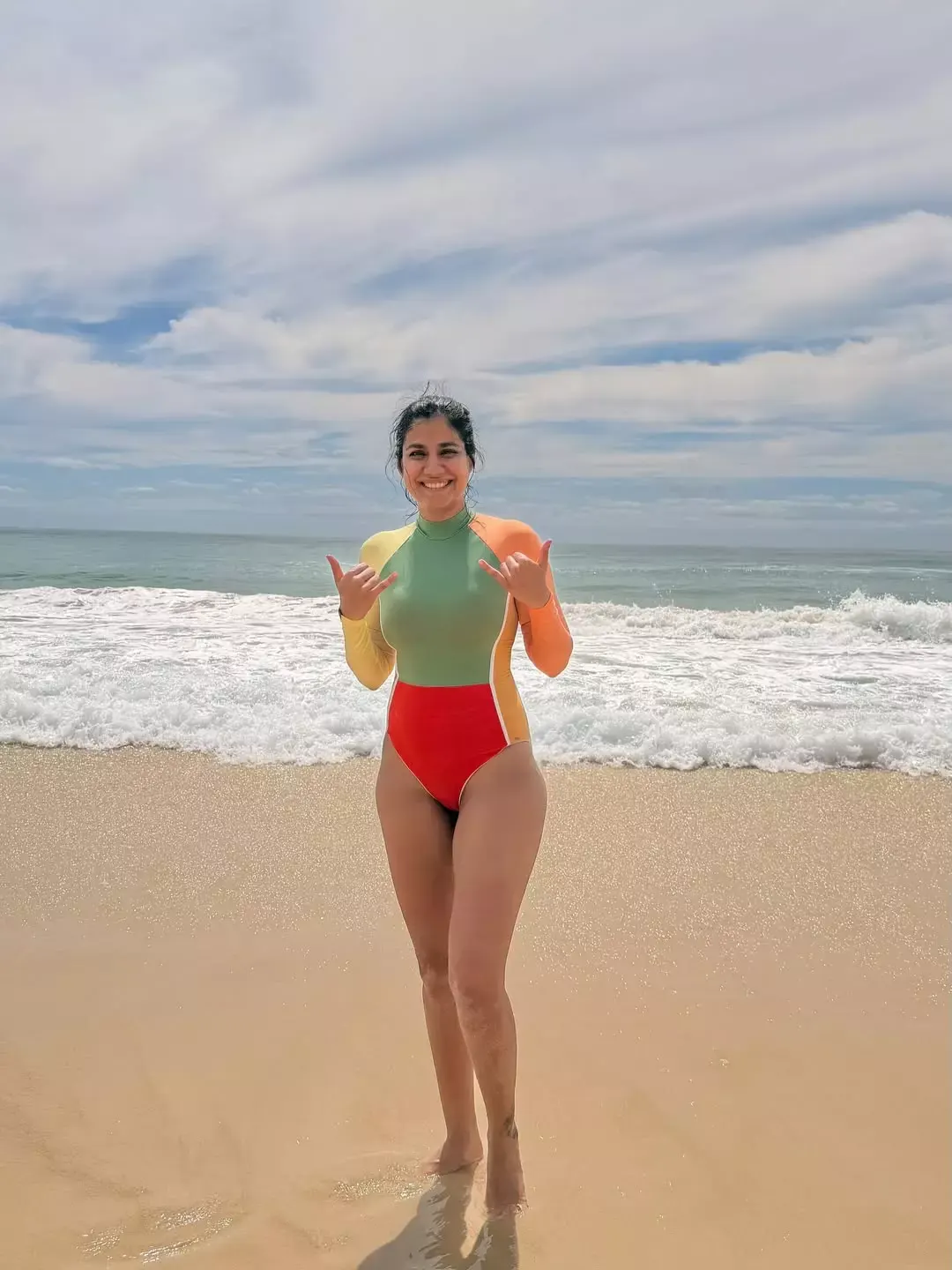 Shreya Dhanwanthary’s Stunning Beach Vacation in Australia