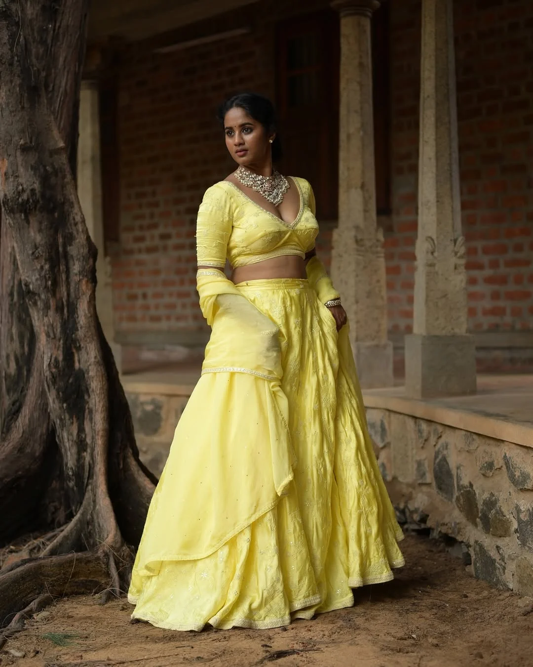 Brigida Saga Stylish Day Images | Trendy & Glamorous