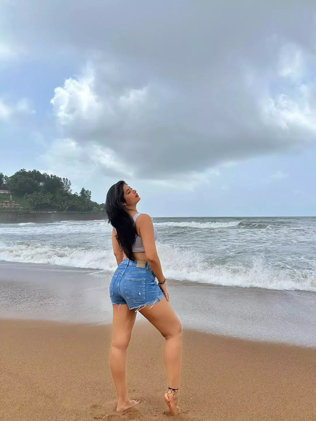 Nikita Sharma’s Soulful Beach Photography Will Melt Your Heart