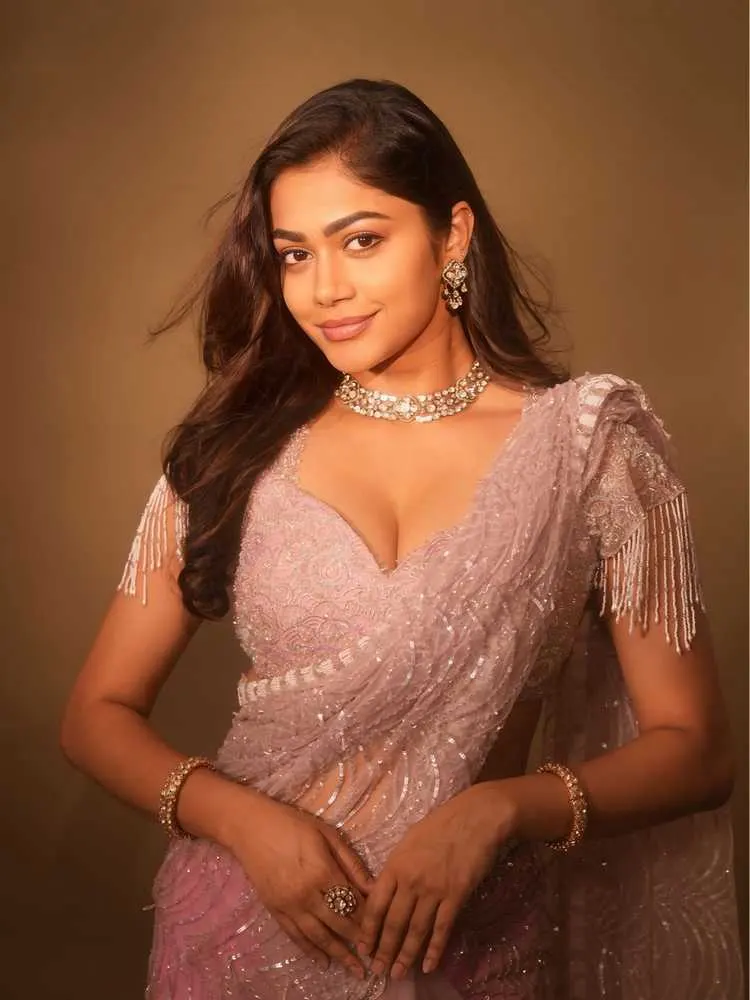 Payal Radhakrishna Saree photos