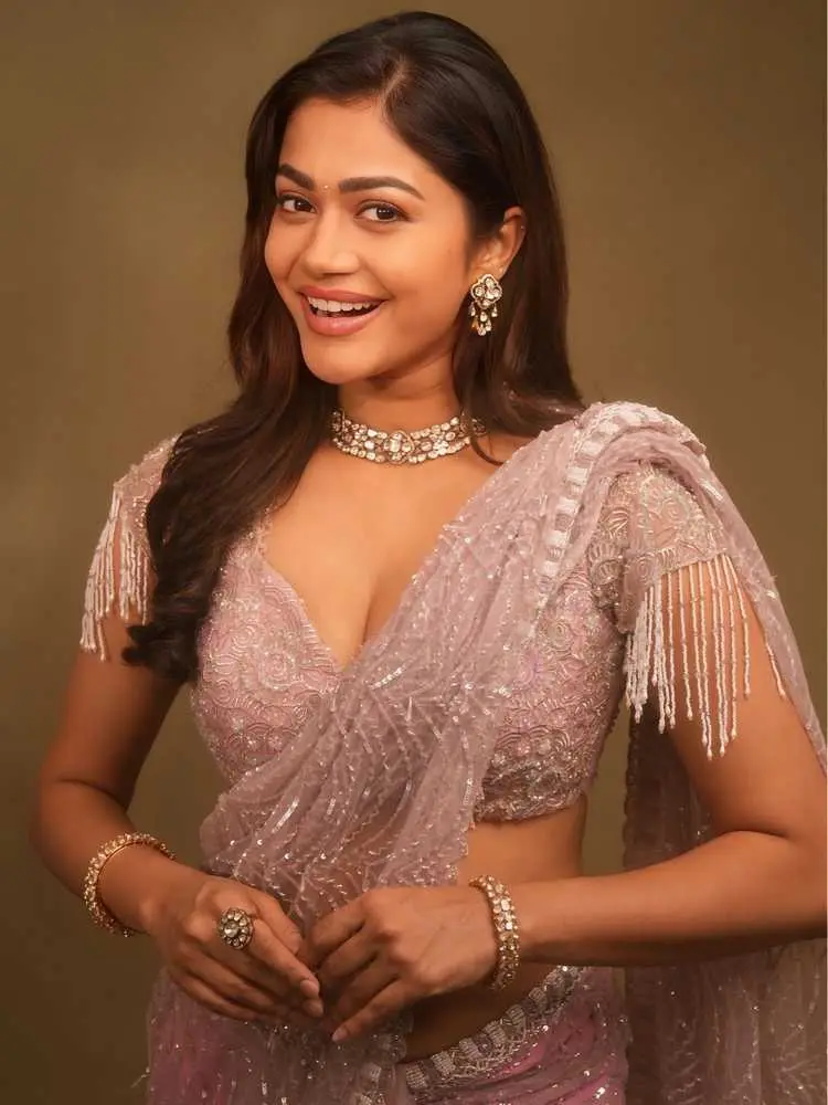 Payal Radhakrishna Saree photos